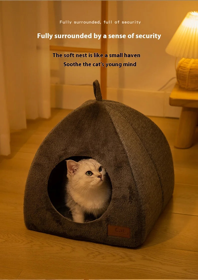 FURREAU™ Triangle Closed Nest