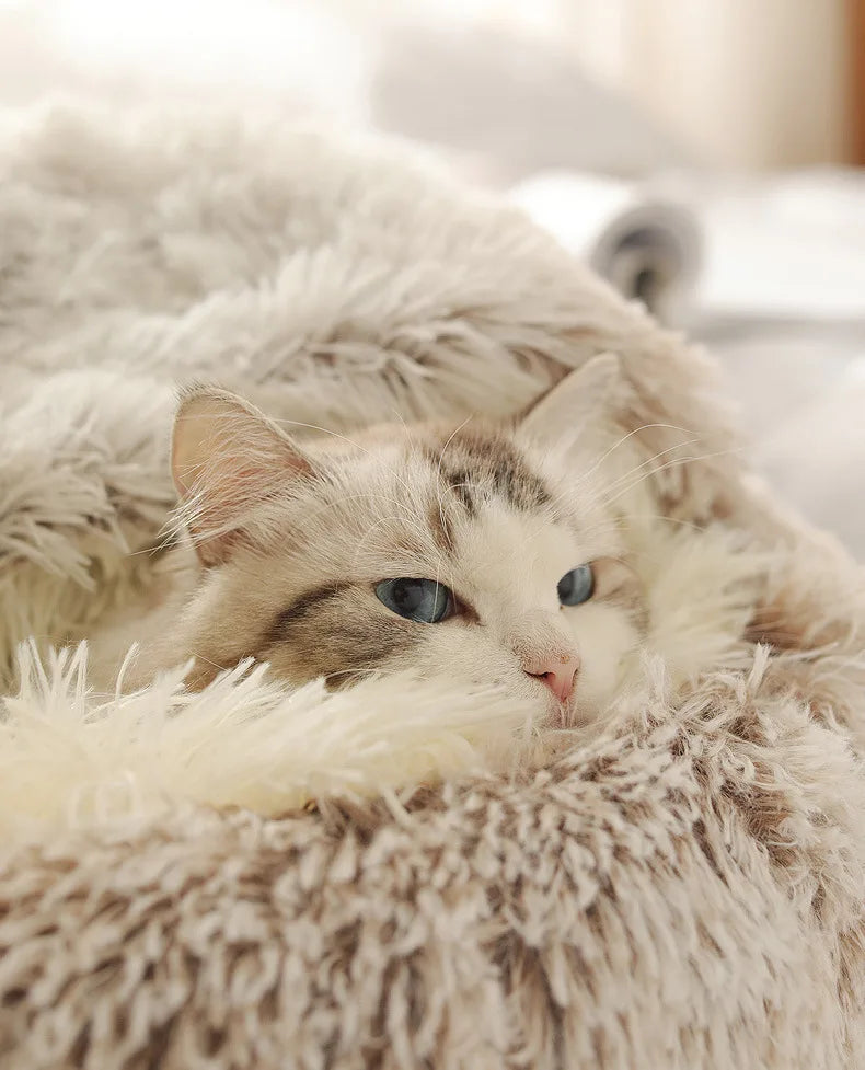 FURREAU™ Self-Heating Plush Bed